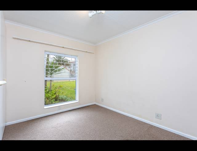 2 BEDROOM APARTMENT TO LET IN TOKAI